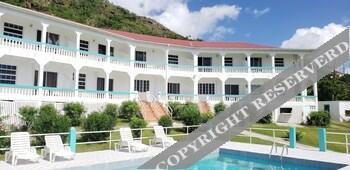 Royal Cove Hotel Jennings 外观 照片